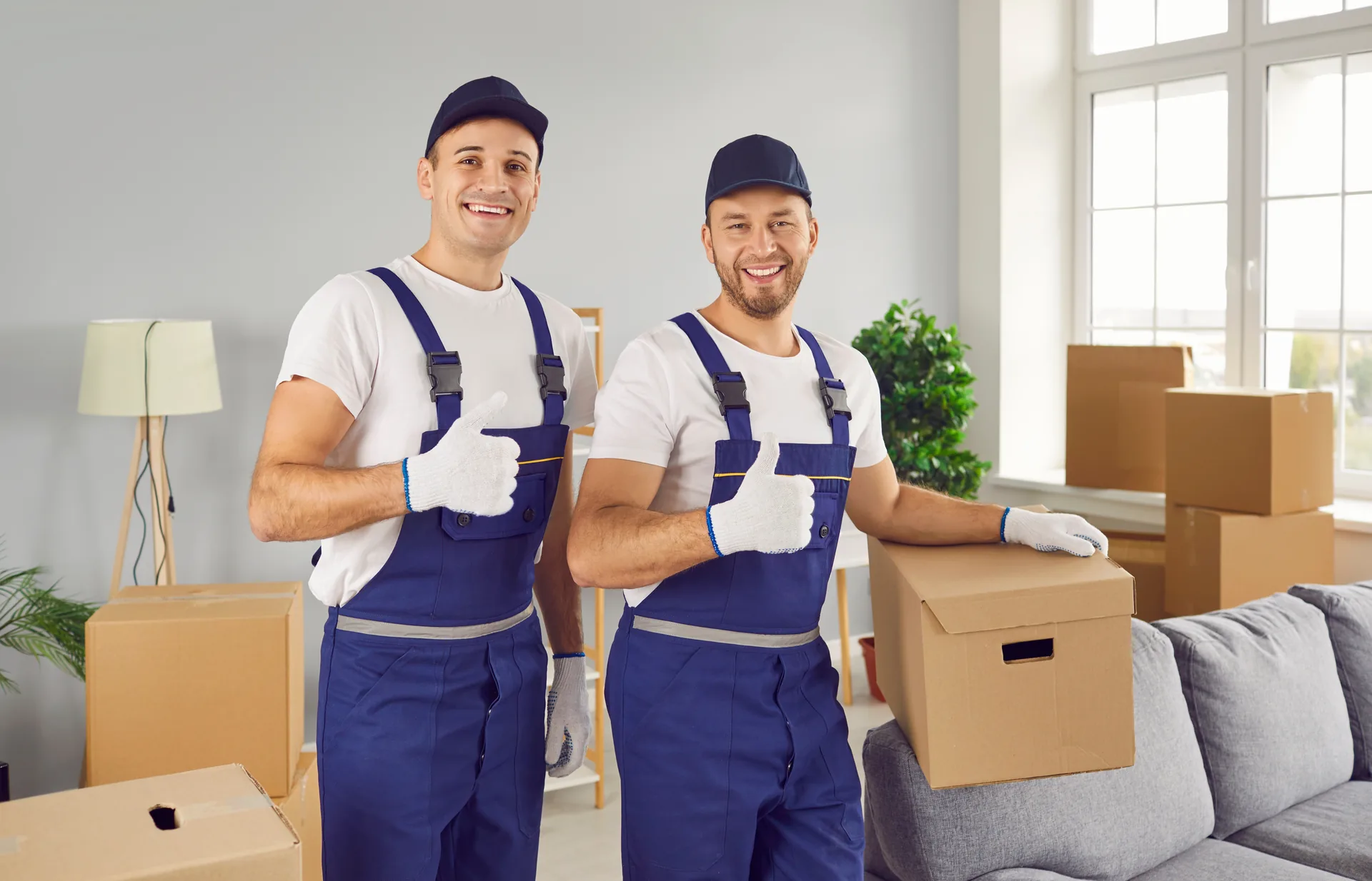 Eingespieltes Möbelpacker-Team von Münchner Umzüge